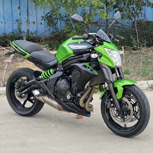 Motocicleta <span class=keywords><strong>Kawasaki</strong></span> <span class=keywords><strong>ER6N</strong></span> 650cc de Dos Cilindros en Paralelo, Refrigerada por Agua, con ABS, Usada, de Peso Medio, Ideal para Principiantes y para el Desplazamiento Diario - Product Image 1