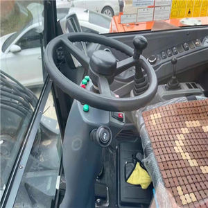 Doosan original DX60W dh150w DX60 Excavatrice sur pneus Mini pelle hydraulique d'occasion à bas prix - Product Image 2