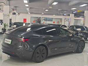 Voiture électrique d'occasion Tesla Model 3 RWD 2025, autonomie CLTC 634 km, L2 ADAS, berline familiale et professionnelle purement électrique, export. - Product Image 3