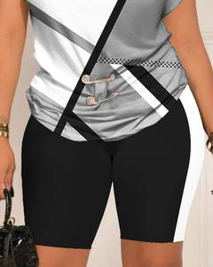 Ensemble deux pièces de sport décontracté élégant pour femmes Shorts imprimés à col rond en gros - Product Image 6