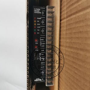 Controlador de 5 Fases VEXTA UDX5107N para Motores Paso a Paso, Controladores de Motor AC 220V - Product Image 3