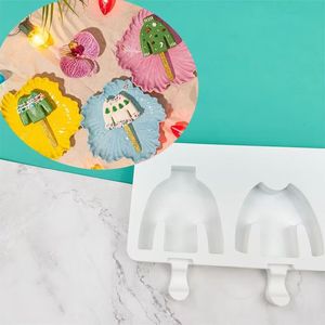 Moule à glace en silicone 4 cavités en forme de <span class=keywords><strong>pull</strong></span> de Noël, pour bâtonnets de fromage et crème glacée <span class=keywords><strong>maison</strong></span> DIY - Product Image 2
