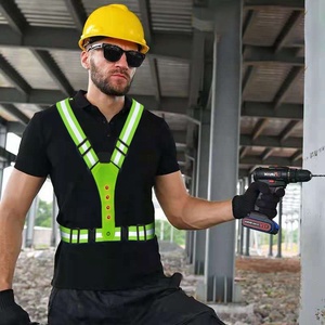 <strong>Hi</strong> <strong>Vis</strong> Outdoor LED Flashing Safety Reflective Belt Vest Adjustable Night Running &amp; Cycling Led Vest - Product Image 2