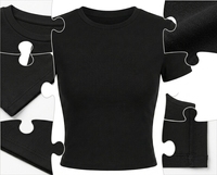 T-shirt court noir côtelé à col rond et coupe ajustée pour femme, manches courtes, style urbain décontracté pour le quotidien