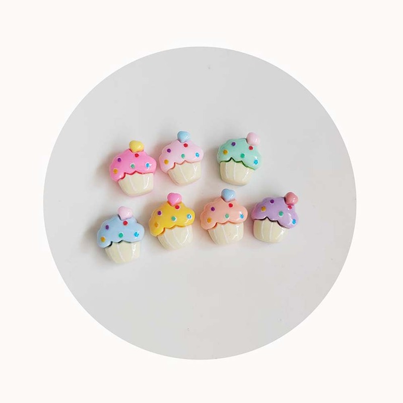 100X Kawaii 3D Resin Mini Cupcake