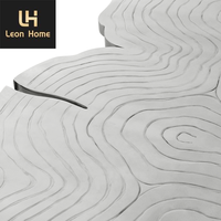 Mobilier de maison sur mesure table de banquet au design unique grande table à manger de luxe moderne italienne en acier inoxydable à la feuille d'argent