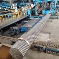 Tuyau en acier au carbone soudé ERW, tube en acier rond, tubes structurels avec services de découpe et de pliage pour les machines de construction
