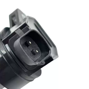 Bobine d'allumage de voiture 27300-2E000 compatible avec Hyundai SONATA 8, pièces détachées automobiles en gros - Product Image 3