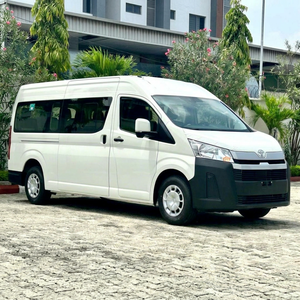 TOYOTA HIACE BUS 2024 TH2024 EN EXCELENTE ESTADO, IMPECABLE, Euro III, 5 Velocidades - Product Image 1