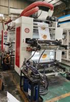 Presse d'impression flexographique à 4 couleurs de type empilable pour l'impression d'emballages alimentaires, de sacs à collations, de bonbons et de café
