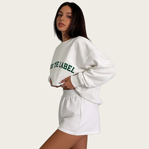Nuevo Diseño, Sudadera Unisex de Cuello Redondo con Logotipo Bordado Personalizado para Mujer, 100% Algodón French Terry, y Conjunto Deportivo con Pantalones Cortos - Product Image 2