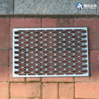 Grille perforée antidérapante à motif écaille de poisson, résistante aux vibrations, en matériau personnalisé, épaisseur 2-5 mm, sécurité