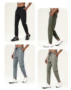 Jogging personnalisé pour hommes avec pantalon de sport de course à pied pantalon décontracté d'entraînement Marathon pantalon respirant pour hommes - Product Image 4