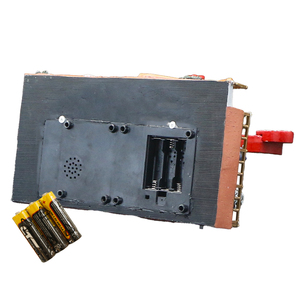 Carrusel de Navidad Musical hecho a mano, paseo en péndulo LED, caja de música artesanal de resina de pueblo nevado animado de plástico - Product Image 5