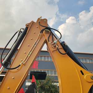 รถตักดิน420F มีล้อลากผลิตจากจีนสินค้าใหม่สภาพดีส่วนประกอบหลักนำเข้า - Product Image 4