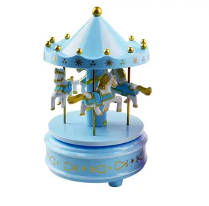 Karussell Spieluhr Kinder kreative Spielzeug Spieluhr Kuchen Backen Ornamente Weihnachts schmuck Geburtstags geschenke