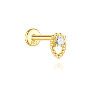 Clou d'oreille minimaliste classique en argent sterling S925 plaqué or, hypoallergénique, à dos plat, pour cartilage, pour femme - Product Image 4
