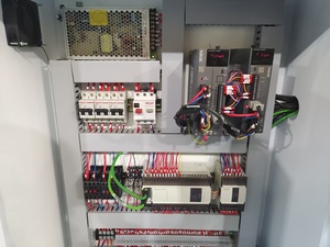 Nouvelle machine de cintrage de profilés auto avec fonction de dé<span class=keywords><strong>coupe</strong></span>, contrôlée par PLC et dotée de composants essentiels du moteur, pour la fabrication de <span class=keywords><strong>double</strong></span> <span class=keywords><strong>vitrage</strong></span>, vente directe usine - Product Image 3