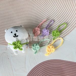 Llavero de peluche Chiikawa, diseño de trébol de cuatro hojas en color morado claro, para regalo infantil - Product Image 3