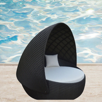 Buena Calidad Hotel Piscina de mimbre al aire libre Ronda Tumbona con dosel All Weather Rattan Daybed Sofá cama al aire libre