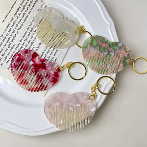 <span class=keywords><strong>Porte</strong></span>-clés mini peigne cœur Liwu avec texture et brosse à cheveux en acétate, accessoire portable pour sac - Product Image 4