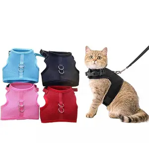 Desain baru empat warna ukuran disesuaikan logo jaring bersirkulasi harness kucing dan lesah