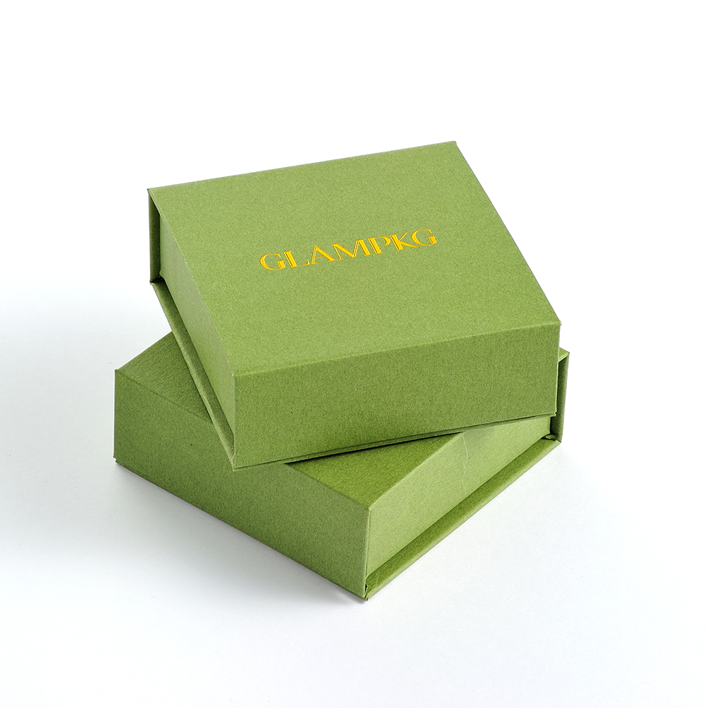 Green 9*9*3.2cm magnetic box