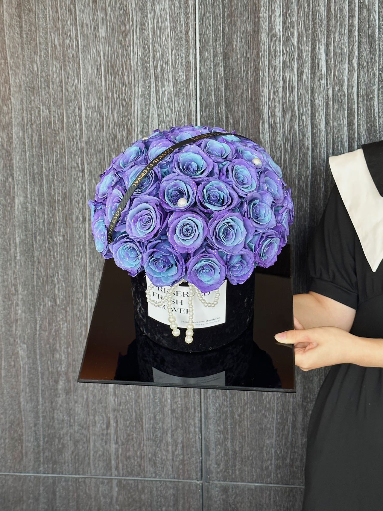 Galaxy mushroom-shaped haircut flower pot