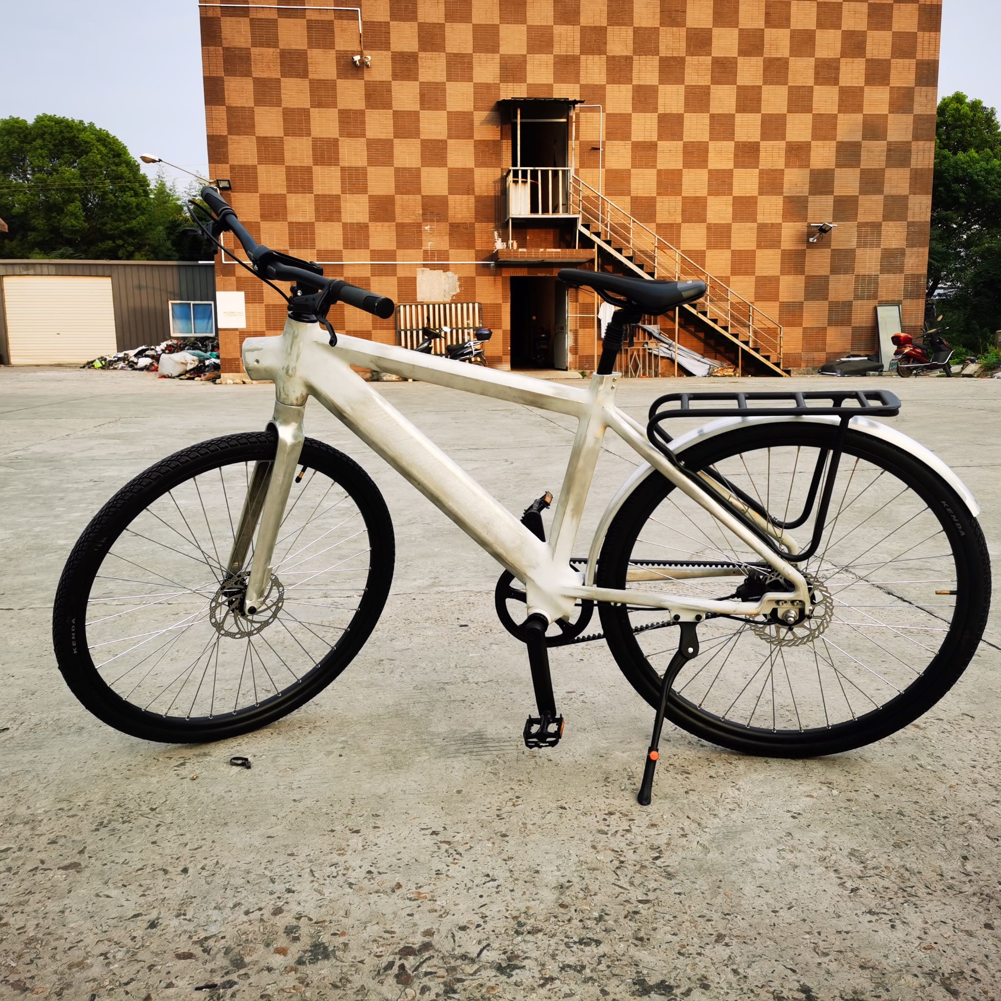 source 轻型700c  26英寸电动赛车公路自行车250瓦轮毂电机电动