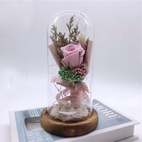 Lampe LED Romantique Saint-Valentin Noël Mariage Décoration Cadeau Fleur Séchée Éternelle Faite à la Main Sous Cloche en Verre Longue Durée