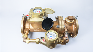 มิเตอร์น้ำผสมผสมผสมกับรีจิสเตอร์ชนิดแห้ง/สวิตช์พัลส์เอาท์พุทและอีโคทองเหลืองมาตรฐาน awwa เป็นตัวเลือก - Product Image 6