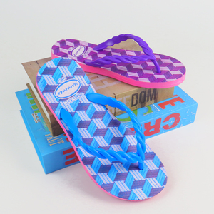 โปรโมชั่นพิเศษ รองเท้าแตะแบบพิมพ์ลาย 3 มิติ ดีไซน์หรูหรา สำหรับผู้หญิง - Product Image 5