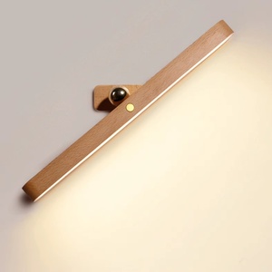 Lampe murale LED multifonctionnelle à 3 niveaux de luminosité, rotative à 180 degrés, lumière d'appoint portable pour miroir, pour la maison et la salle de bain - Product Image 1