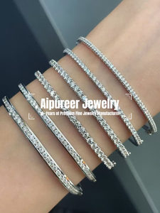 Nuovo Bracciale Aperto in Acciaio al Titanio <span class=keywords><strong>2026</strong></span> con Personalità, Placcato Oro Vero 18k, a Forma di Moneta, Regalo di San Valentino, Gioielli - Product Image 4