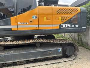 Excavatrice sur chenilles Hyundai 305LC-9T d'occasion, haute performance, poids opérationnel de 35 tonnes, moteur diesel, pompe PLC pour travaux de construction lourds - Product Image 6