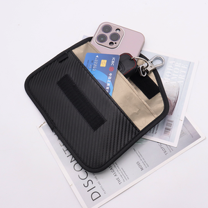 Sacs Faraday pour clés de <span class=keywords><strong>voiture</strong></span> téléphone portable Protection de <span class=keywords><strong>voiture</strong></span> antivol WiFi/<span class=keywords><strong>GSM</strong></span>/LTE/NFC/RFID/pochette de bloc de Signal Fob d'entrée sans clé - Product Image 1
