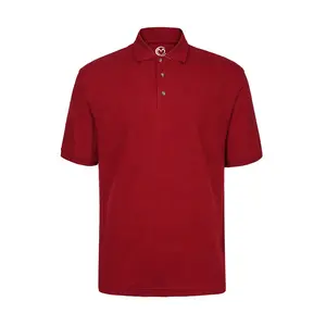 로고를 가진 빨간 보통 골프 수를 놓은 폴로 셔츠