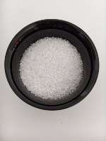 Vente directe d'usine de grain de corindon blanc certifié ISO 9001 pour le sablage, l'élimination de la rouille, les disques de coupe et les meules.