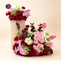 Nouvelle Arrivée Boule de Roses Artificielles Vertes et Rouges Hortensia pour Centres de Table de Mariage et Décoration de Salles d'Événements