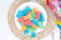 Vente en gros OEM, personnalisable en vrac, saveur naturelle, emballé en boîte et en sachet, chewing-gum en poudre sans sucre au xylitol, saveur citron