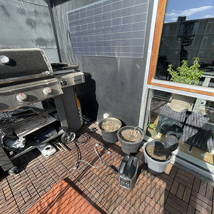 Système de batterie de panneau <span class=keywords><strong>solaire</strong></span> de <span class=keywords><strong>balcon</strong></span> 600W 800W kit <span class=keywords><strong>solaire</strong></span> de <span class=keywords><strong>balcon</strong></span> pour <span class=keywords><strong>tente</strong></span> à la maison - Product Image 4