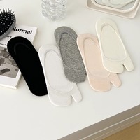 Chaussettes pour femmes, fines, en coton, à deux orteils, coupe basse, style bateau