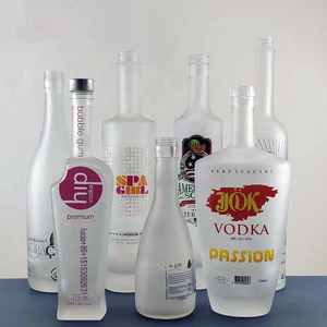 Cao Cấp Rỗng Xi Lanh Rượu Vang 750Ml Frosted Glass <span class=keywords><strong>Vodka</strong></span> Chai 1000Ml Rượu Thủy Tinh Chai Bán Buôn - Product Image 3