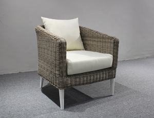 थोक चीन कारखाने आधुनिक डिजाइन आउटडोर सोफे उद्यान ब्राउन आउटडोर पीई रतन सोफा - Product Image 4