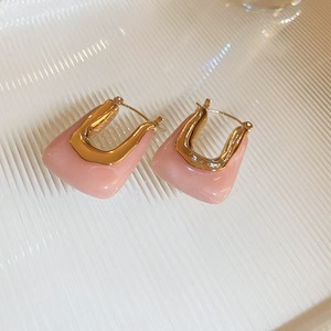 Orecchini a Perno in Acrilico e Resina con Granato, Placcati in Oro 18K, Design Geometrico - Regalo per Donne - Product Image 2