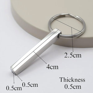 Llavero de Acero Inoxidable con Grabado Láser Personalizado, Vertical, 3D, de 4 Caras, Resistente al Agua, Estilo Vintage, <span class=keywords><strong>para</strong></span> Regalo - Product Image 3
