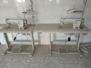 Máquina <span class=keywords><strong>de</strong></span> Coser Industrial Brother 1110 Original <span class=keywords><strong>de</strong></span> Segunda Mano, <span class=keywords><strong>de</strong></span> Alta Calidad, para Costura Recta - Product Image 4