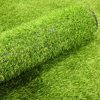 Gazon synthétique de haute qualité pour jardin, cour, école, terrain de football, rouleau de gazon artificiel vert, tapis de gazon artificiel pour terrain de football
