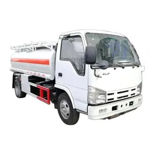 Janpan Isuzu oil tanker truck 4x2 10000L capacity Fuel Tank truck for sale