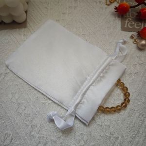 Sac à cordon en satin imprimé avec logo personnalisé, idéal pour sous-vêtements, perruques, bijoux, cadeaux, anti-poussière – Vente chaude, OEM ODM - Product Image 5